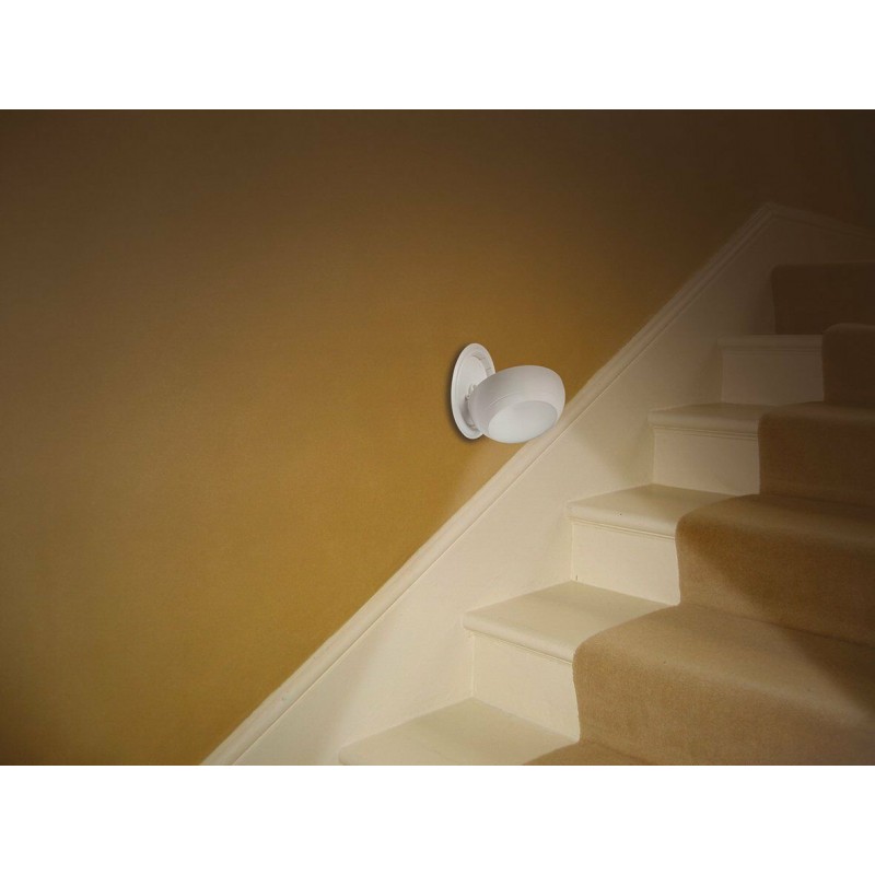 LUCE NOTTURNA LED -SEGNAPASSO CON SENSORE DI PASSAGGIO